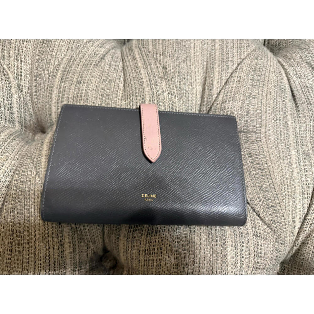 Pre-owned Auth Celine Large Strap Wallet Grey & Pink Leather
